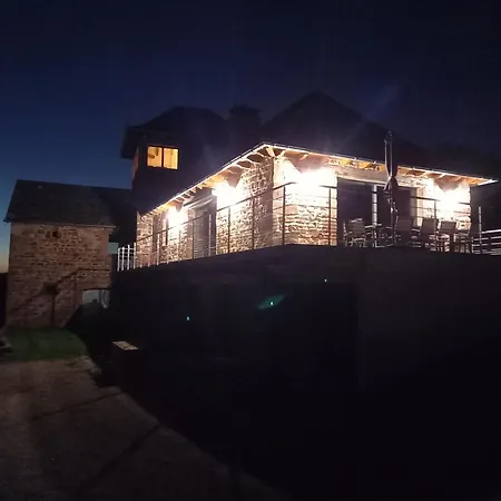Le Sauvage Vakantiehuis Sebrazac